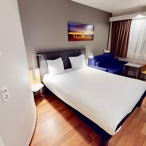 Hotel Ibis Airport Colonia